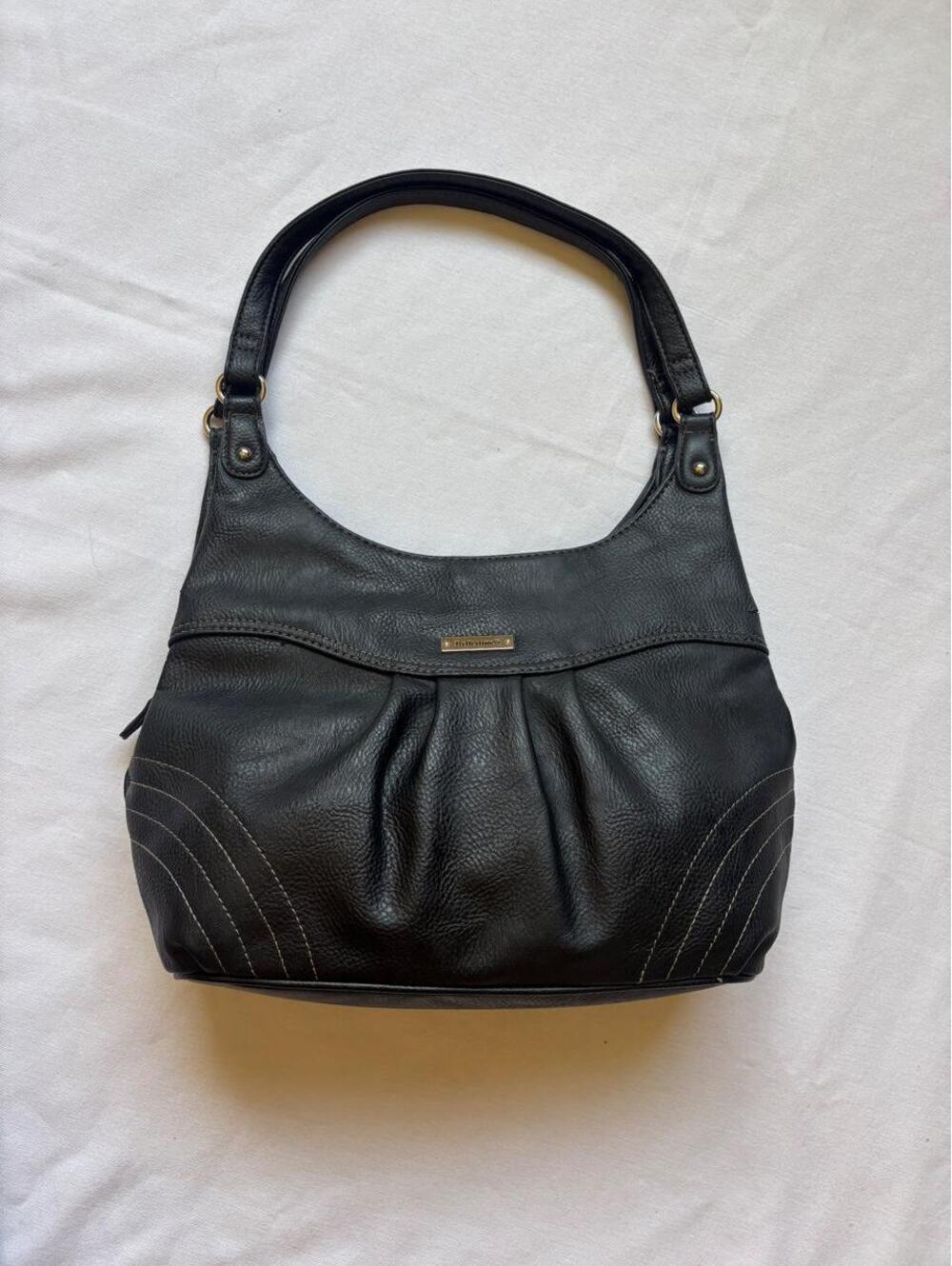 90s Reflections Black leather purse with white stitching